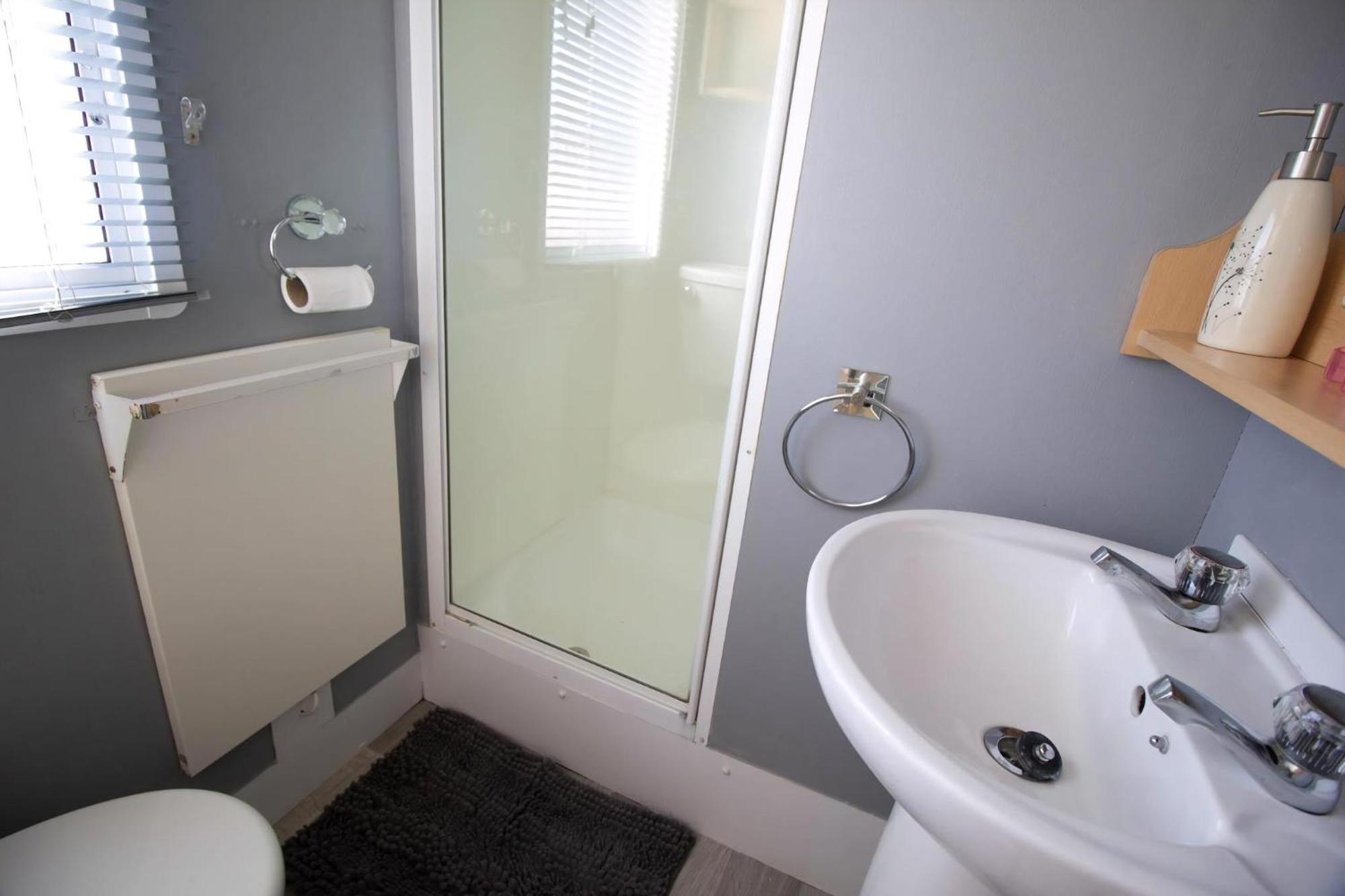 Great 8 Berth Caravan For Hire In Skegness Ref 33069F Esterno foto